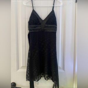 Adorable short black dresss